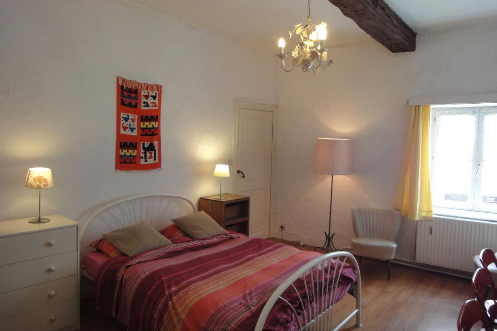 Le Studio de Christine Apartamento Durbuy Exterior foto